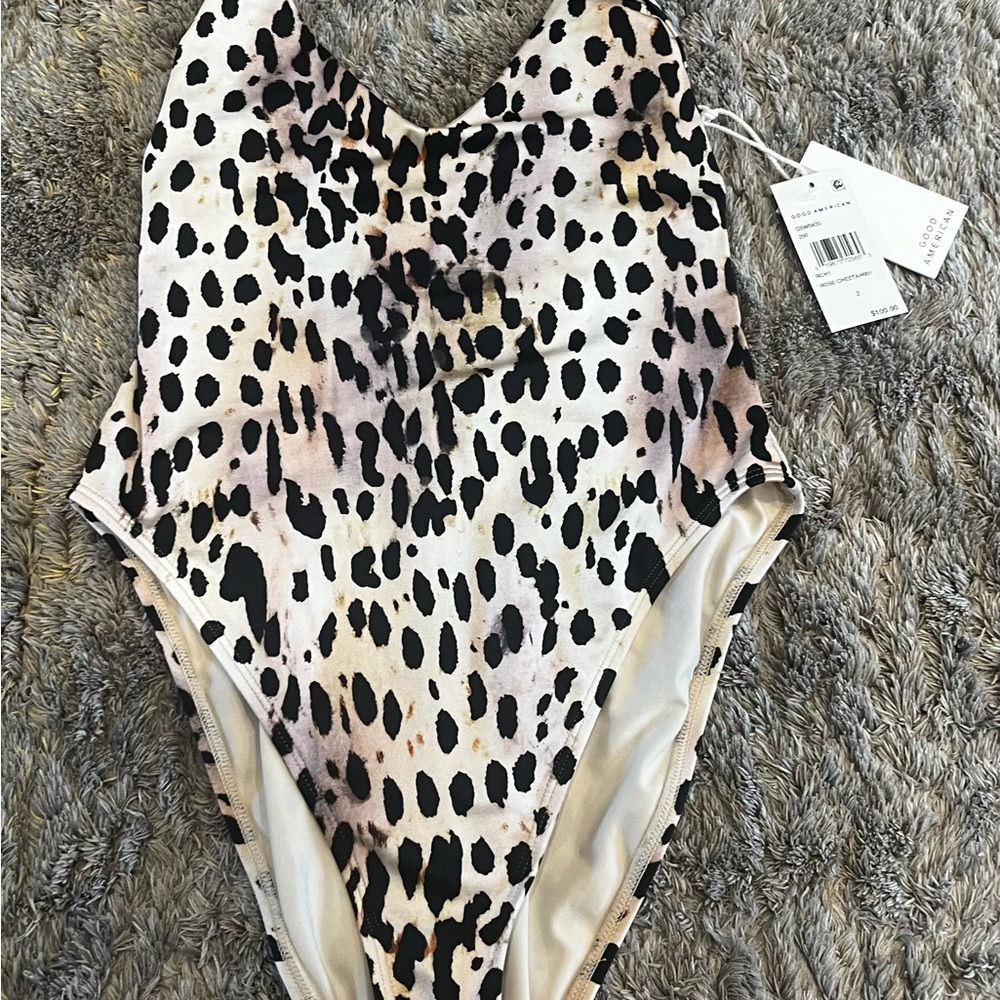 Good American Black and Cream One Piece Swimsuit